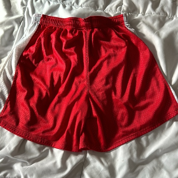 Red Under Armor athletic shorts - Picture 2 of 3